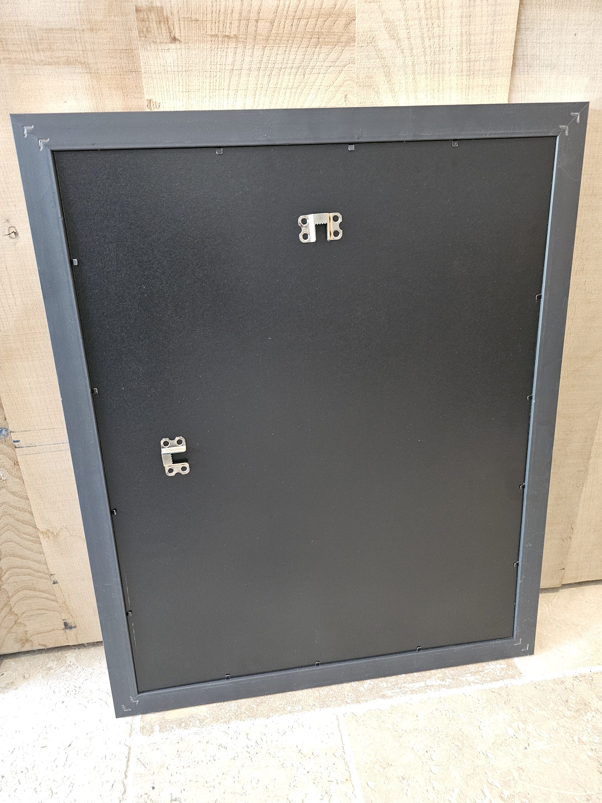 Nivea modèle nu vue de dos, assise au bord d’une baignoire, préférée à Justine, argentique unique authentique par Michael Joseph