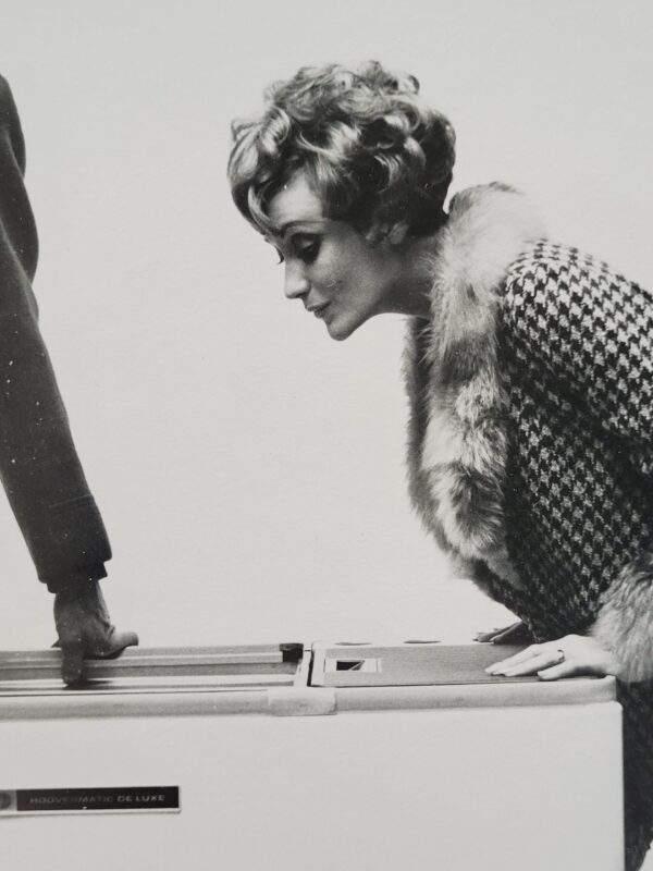 Stereotypical salesman and female shopper Daz washing powder advert test print by Michael Joseph
