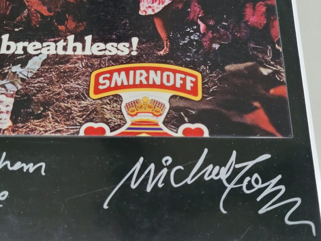 Publicité pour Smirnoff, Tarzan dans la jungle, avec Jane, perroquet et vodka, par Michael Joseph