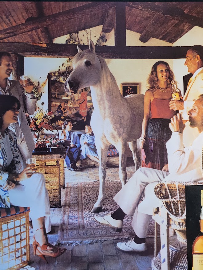 Publicité pour le whisky White Horse, dégustation au club-house – le scotch toujours le bienvenu – affiche signée par Michael Joseph.