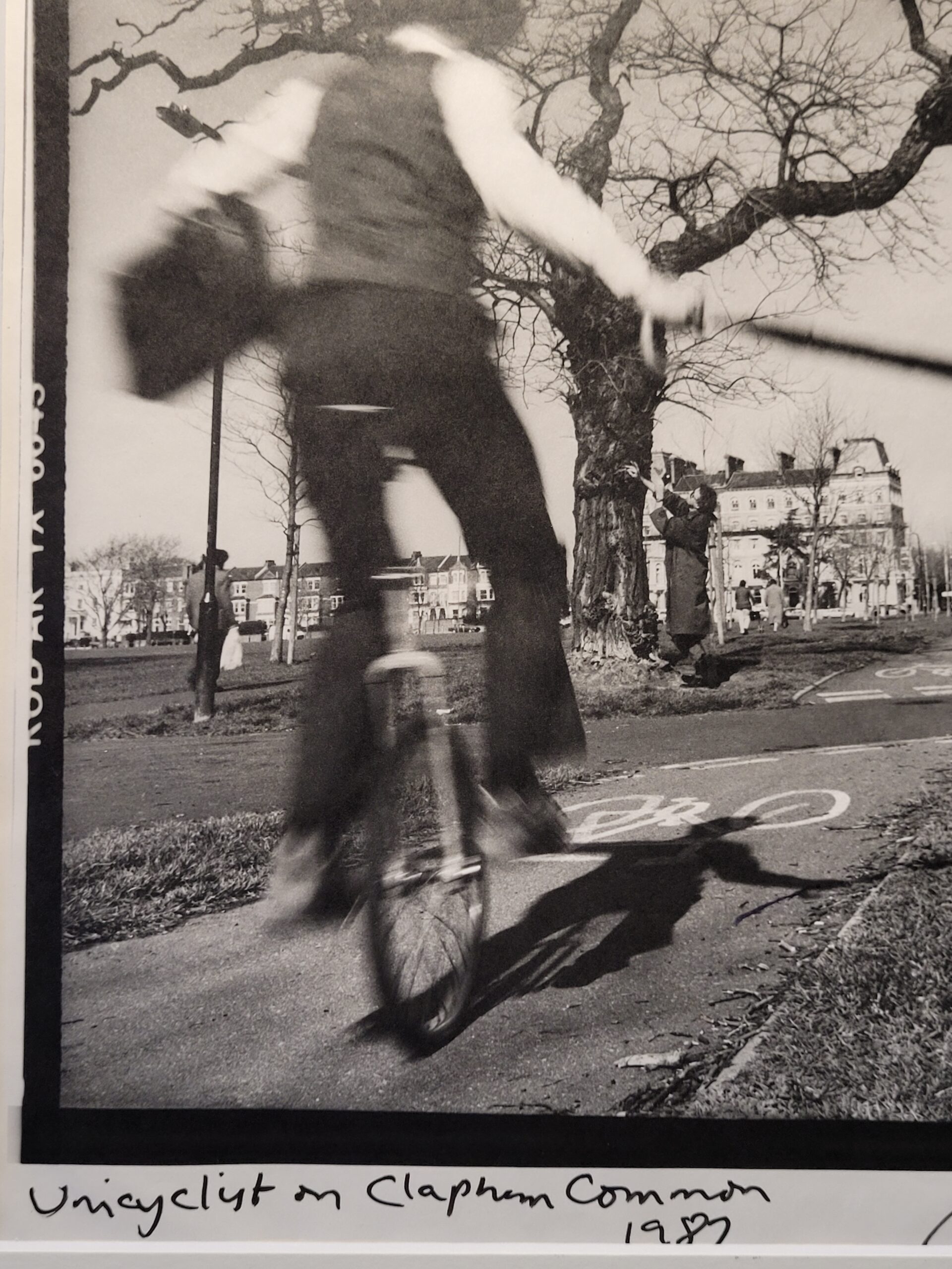 Portrait unicycliste sur Clapham Common à Londres, par Michael Joseph