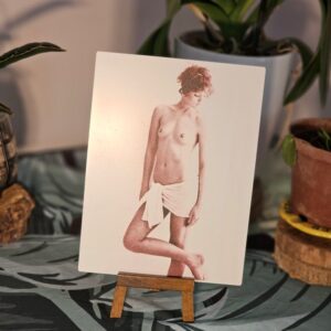 Nivea Frontal - Print on aluminium, photo by Michael Joseph