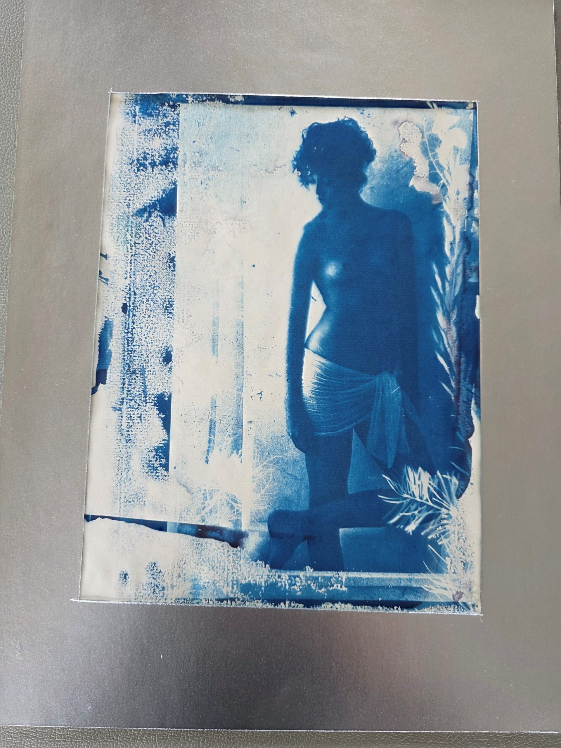 Nivea, nu féminin, cyanotype, photo by Michael Joseph