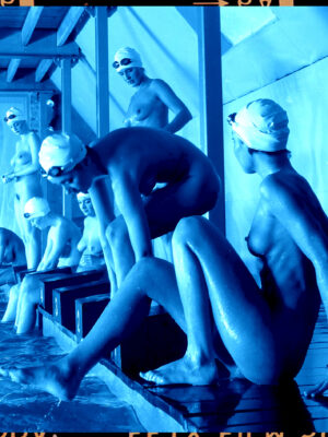 la vie en bleu , Collection Pool Ladies, Photographie publicitaire londonienne Carte postale de Michael Joseph