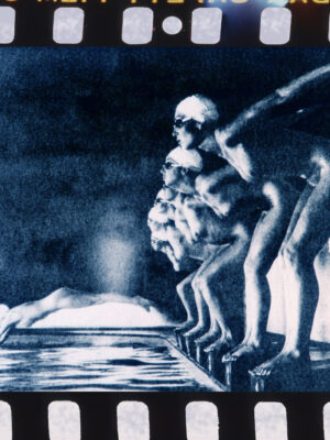 Prêt à plonger, Pool Ladies, Photographie publicitaire londonienne Carte postale de Michael Joseph