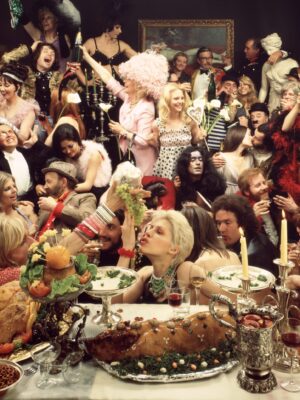 Fernet Branca banquet, Magnet orgie avec 70 personnes ayant toute l'insouciance 1970 joie de vivre
