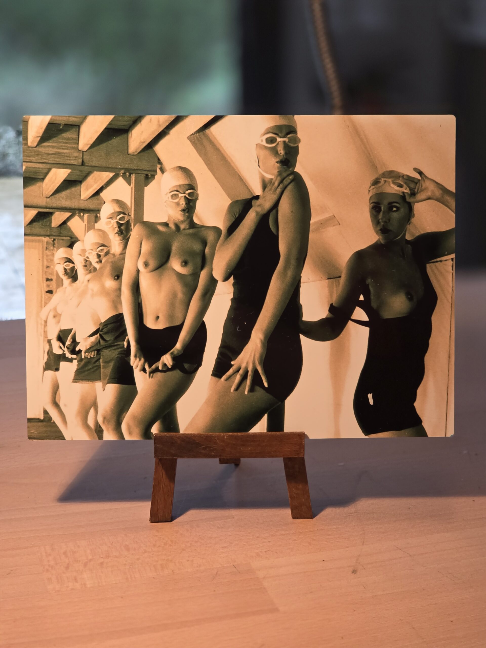 Chilling Between Takes cropped, gloss finish sepia-toned - print on aluminium, photo by Michael Joseph